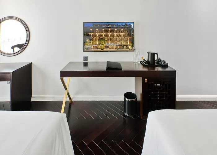 The Almin Hotel